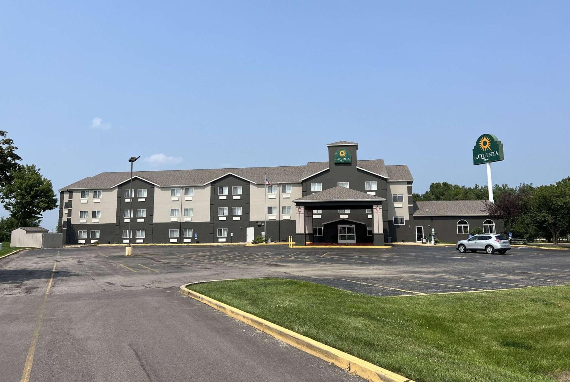 La Quinta & By Wyndham Starved Rock St Park Hotel