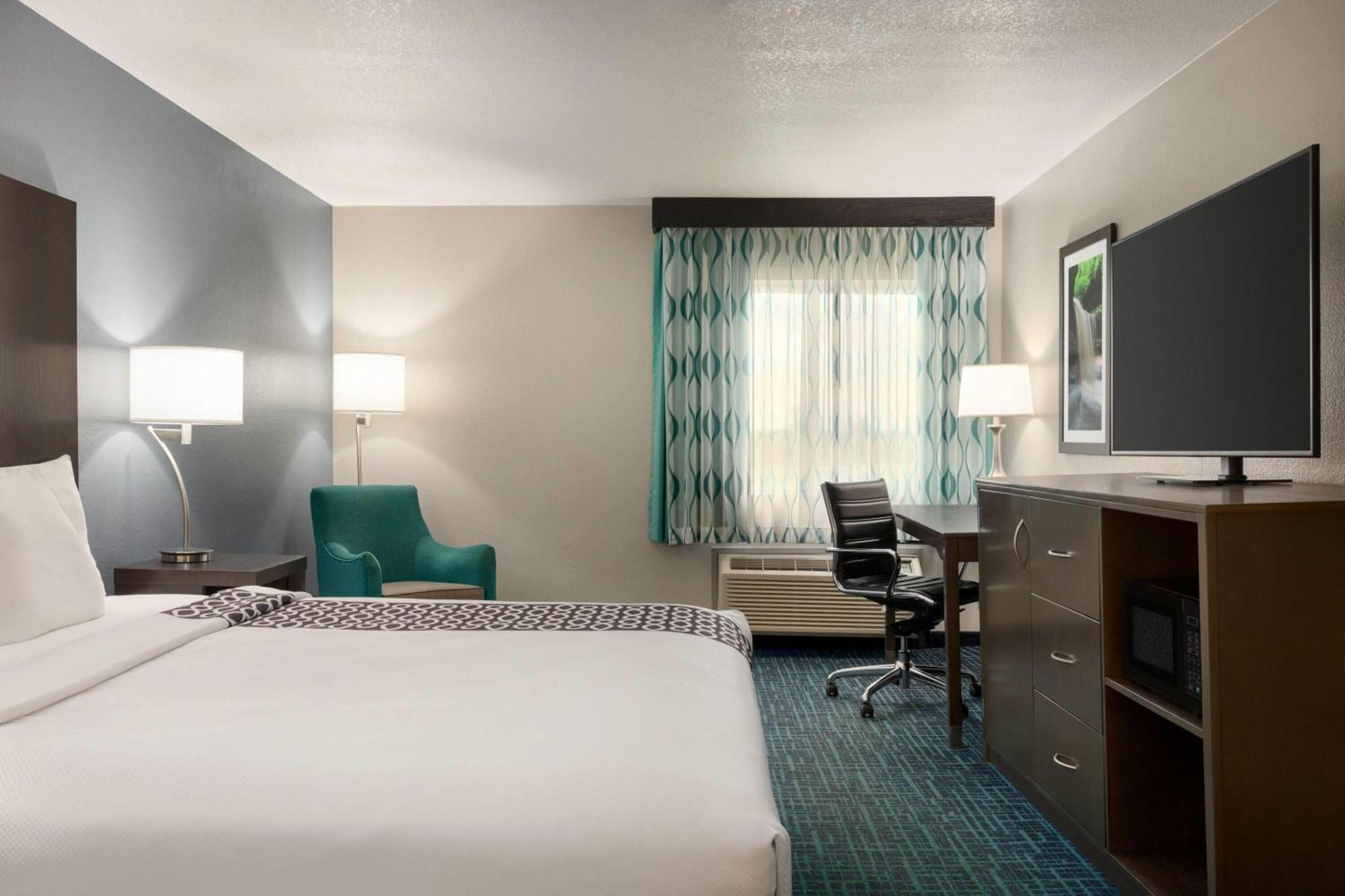 La Quinta & By Wyndham Starved Rock St Park Hotel 3*
