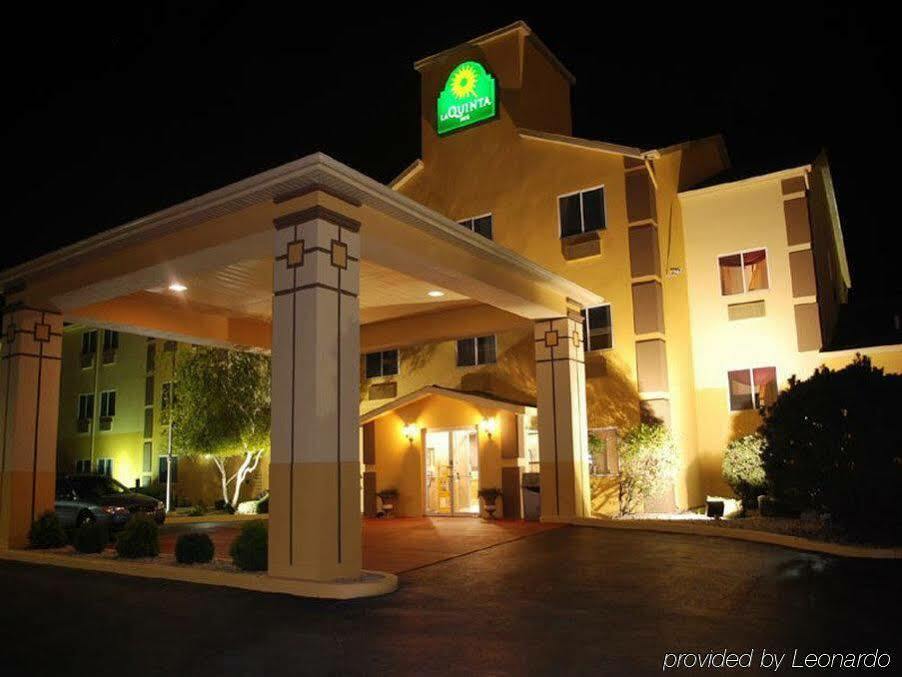 Hotel La Quinta & By Wyndham Starved Rock St Park